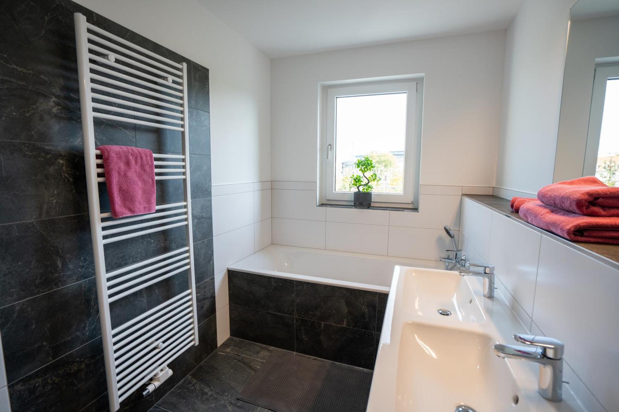 Cozy City Dream Apartment Mit Terrasse Und Parkplatz - 90M² Δρέσδη Εξωτερικό φωτογραφία
